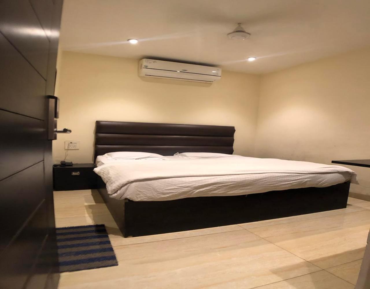 Solitaire Hotel New Delhi Rom bilde